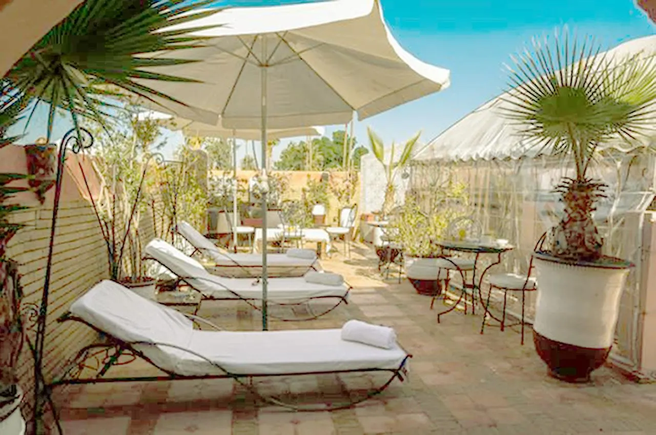 Riad Bahia contacts